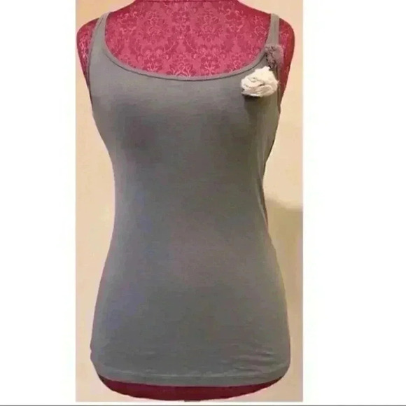 J. Crew Tops - J Crew Womans Top Size small Gray Floral Tank